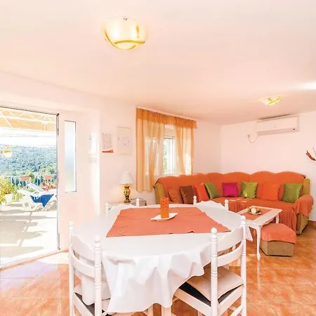 بيت للعطل Holiday Doli With Sea View 04