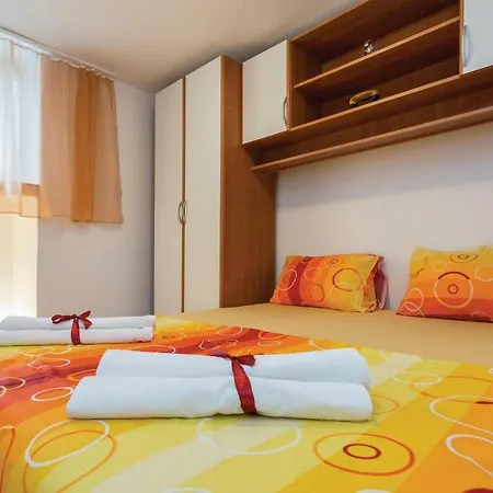 Holiday Doli With Sea View 04 بيت للعطل