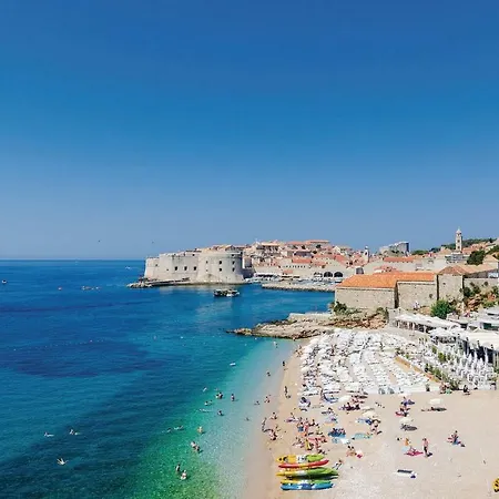 بيت للعطل Holiday Doli With Sea View 04 *
