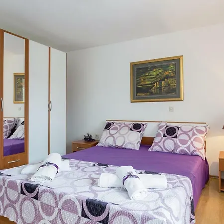 بيت للعطل Holiday Doli With Sea View 04 Majkovi